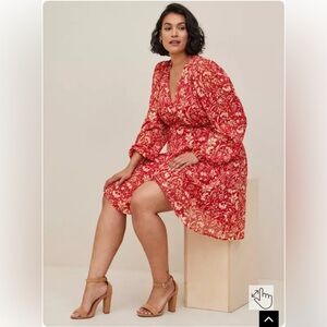 TORRID Mini Chiffon Floral Red Dress w/gold lurex threads